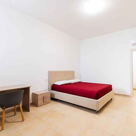 Porta 29 Apartments Трани Екстериор снимка