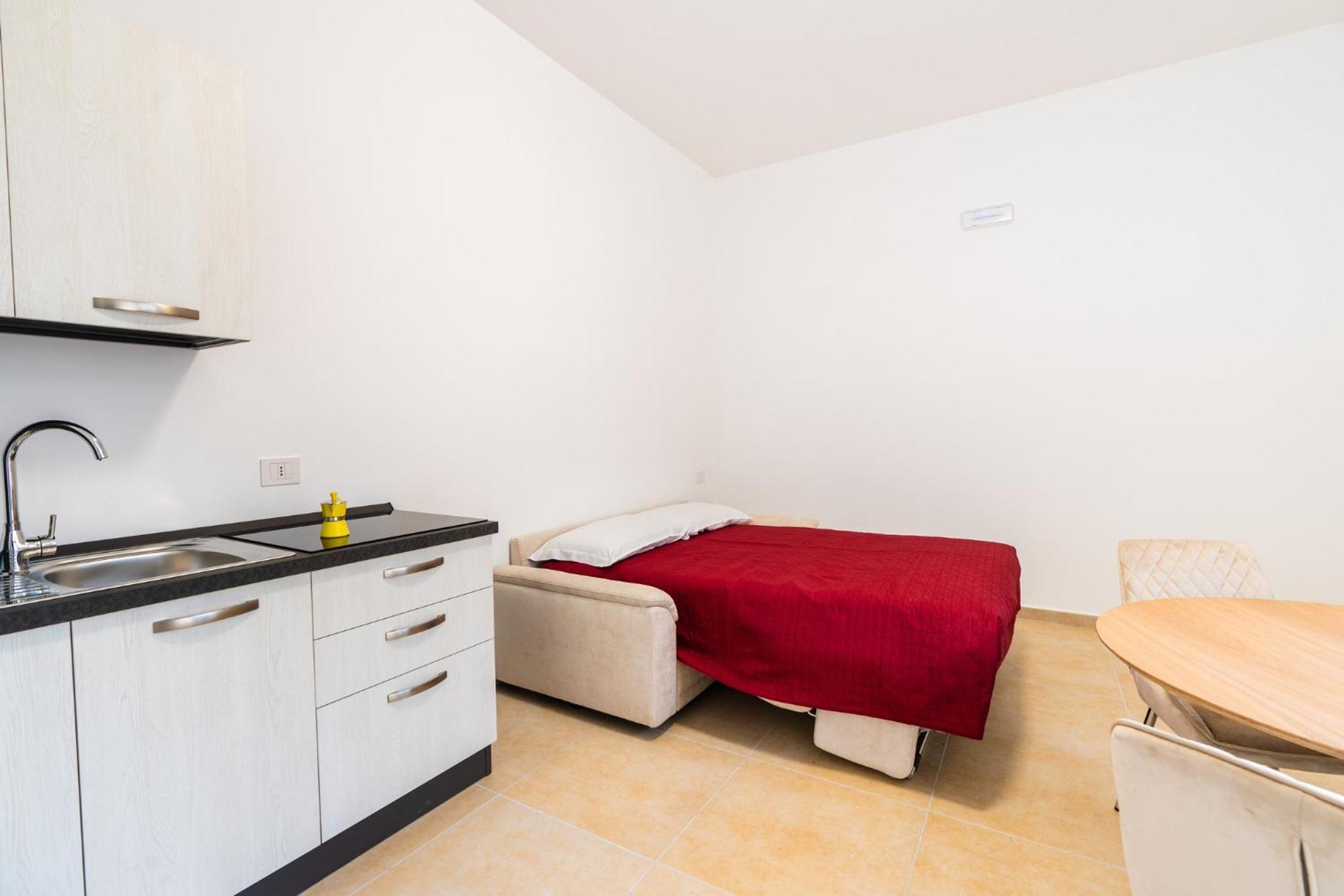 Porta 29 Apartments Трани Екстериор снимка