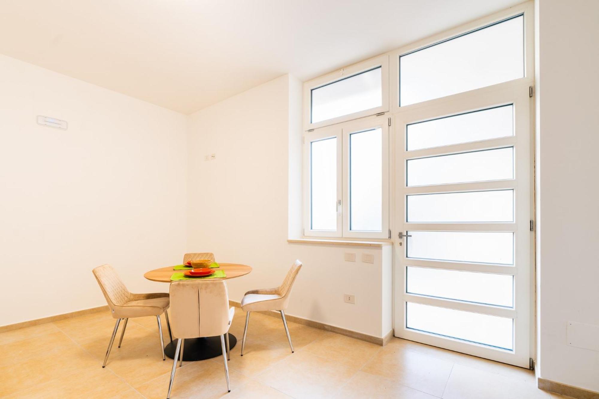 Porta 29 Apartments Трани Екстериор снимка
